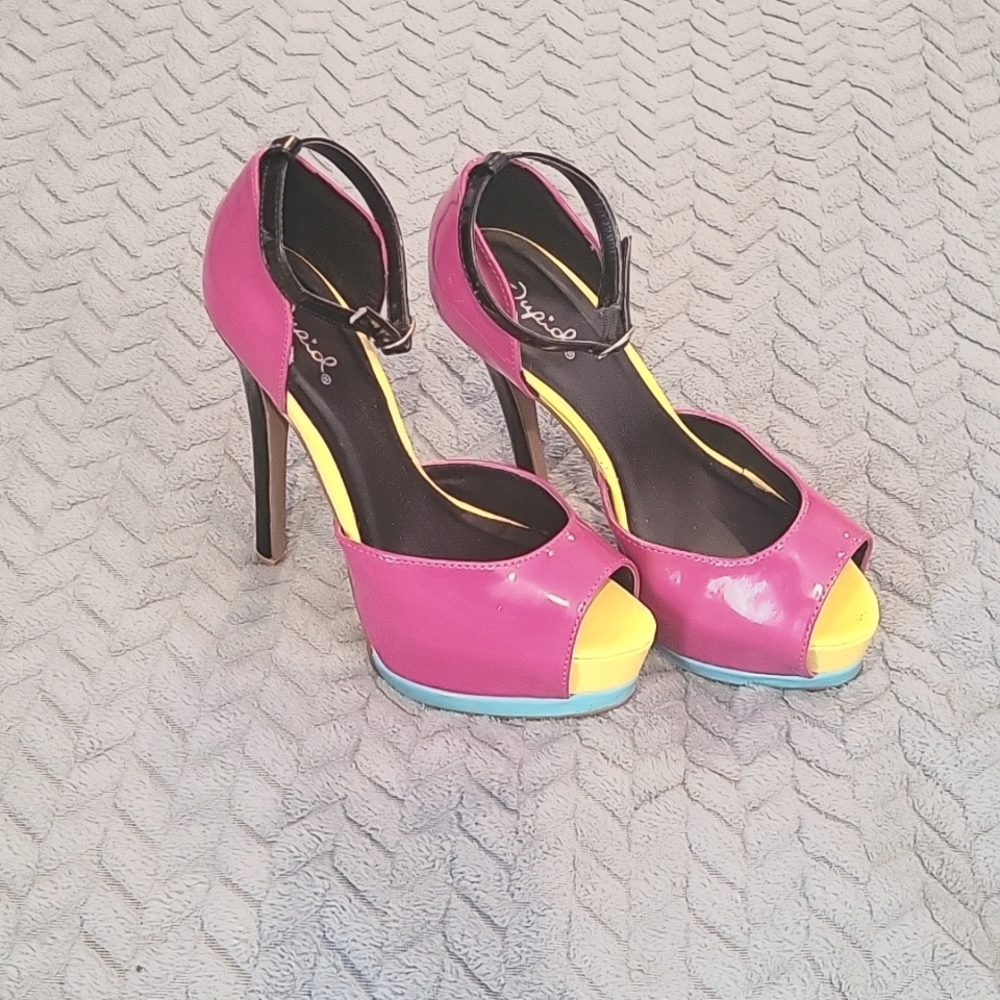 Qupid brand sexy stilettos